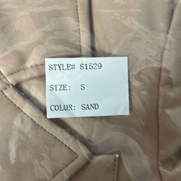 7 For All Mankind Vegan Faux Leather Trench Belted Coat NWT S - Picture 16 of 16